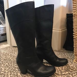 b.o.c Women’s Black Heeled Knee Boots! Size 8.5